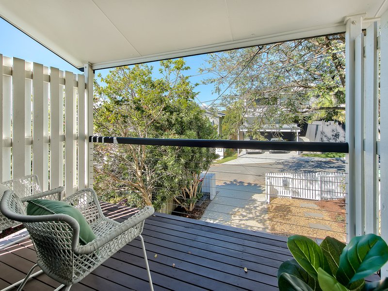 Photo - 33 Dunsmore Street, Kelvin Grove QLD 4059 - Image 1