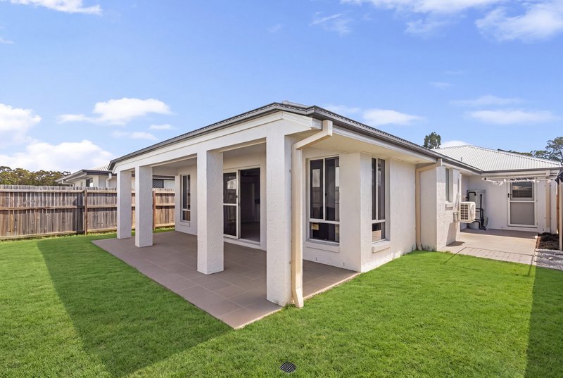 Photo - 33 Eagle Circuit, Burpengary East QLD 4505 - Image 3