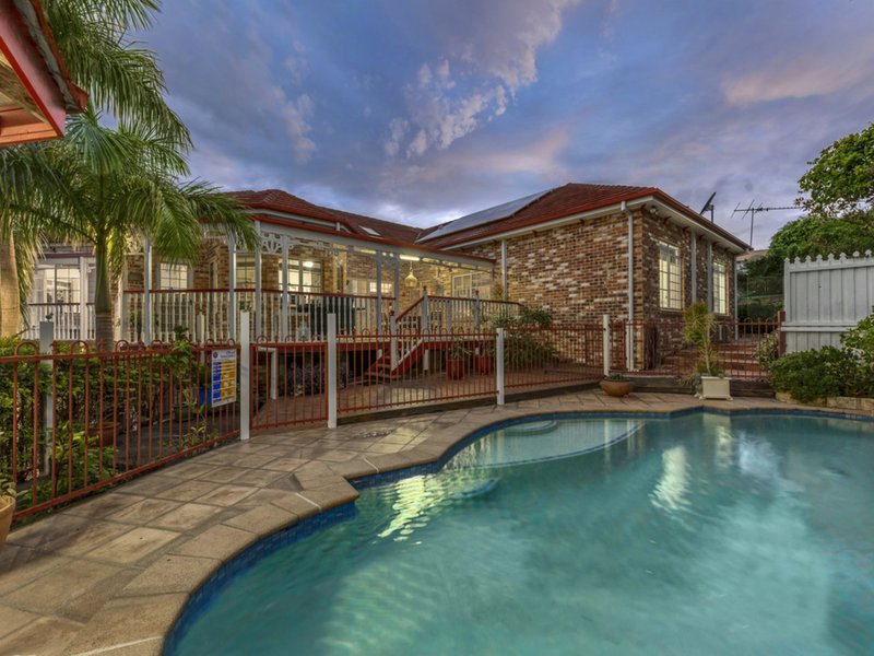 Photo - 33 Eclipse Street, Bridgeman Downs QLD 4035 - Image 19