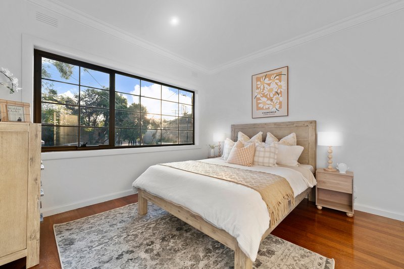Photo - 33 Edward Street, Cheltenham VIC 3192 - Image 11