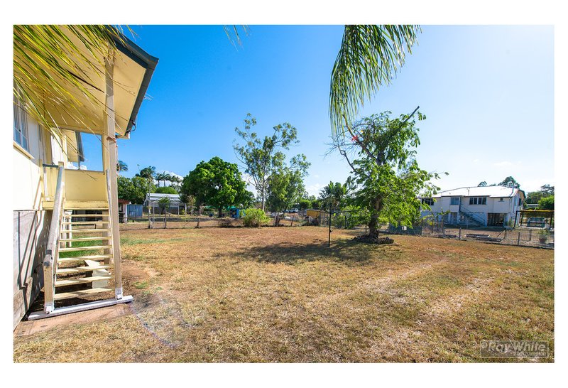 Photo - 33 Ellis Street, Berserker QLD 4701 - Image 8