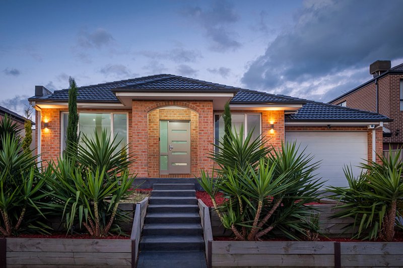 33 Elsternwick Way, Craigieburn VIC 3064