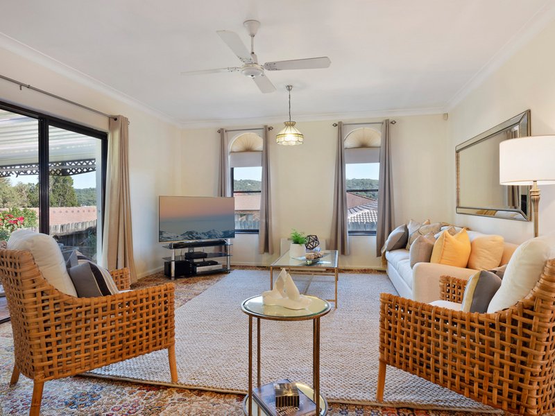 Photo - 33 Emma Street, Mona Vale NSW 2103 - Image 6