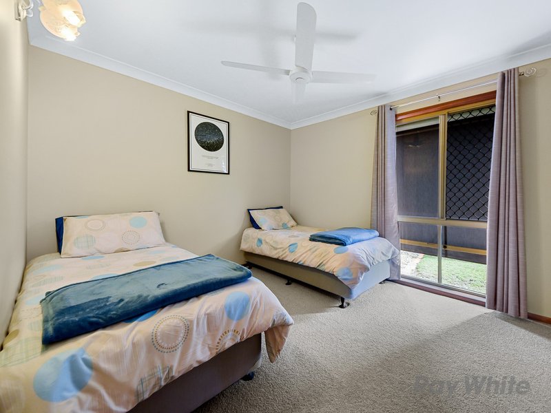 Photo - 33 Enbrook Street, Bracken Ridge QLD 4017 - Image 12