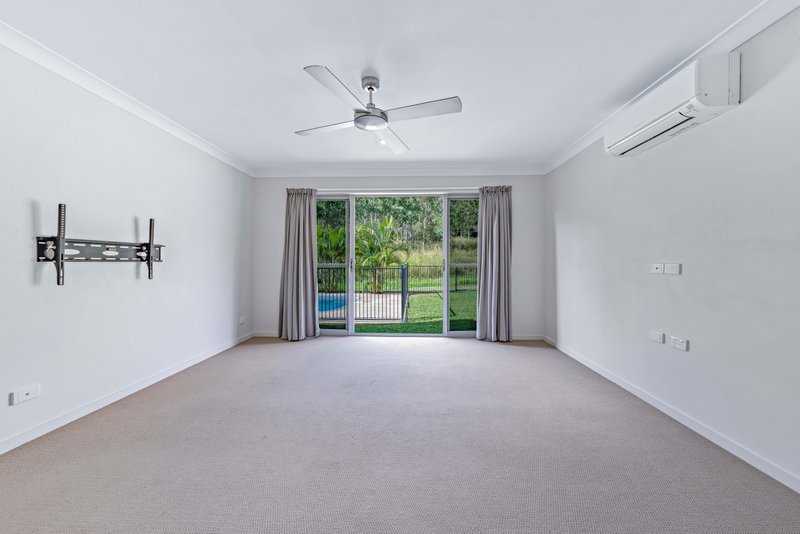 Photo - 33 Endeavour Circuit, Cannonvale QLD 4802 - Image 10