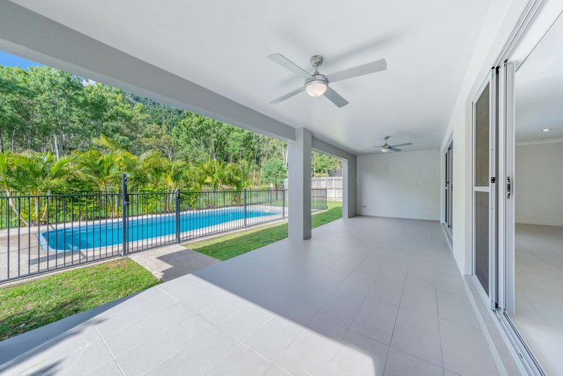 Photo - 33 Endeavour Circuit, Cannonvale QLD 4802 - Image 8