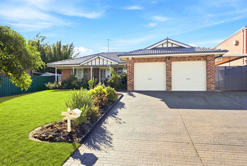 Photo - 33 Esk Avenue, Green Valley NSW 2168 - Image 2