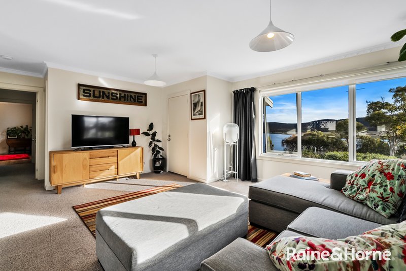 Photo - 33 Esplanade East , Triabunna TAS 7190 - Image 14