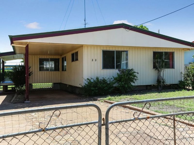 Photo - 33 Evans Street, Mount Isa QLD 4825 - Image