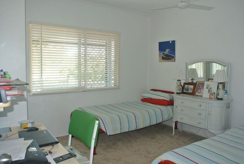 Photo - 33 Ewan Street, Margate QLD 4019 - Image 11