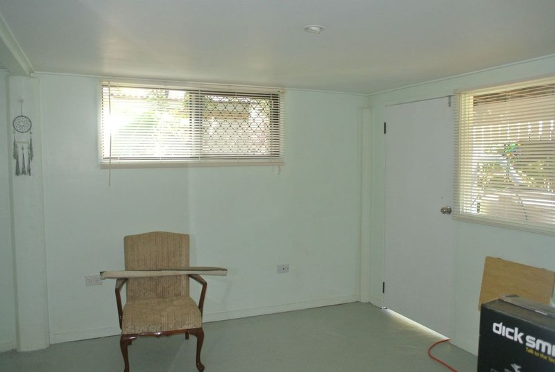 Photo - 33 Ewan Street, Margate QLD 4019 - Image 19