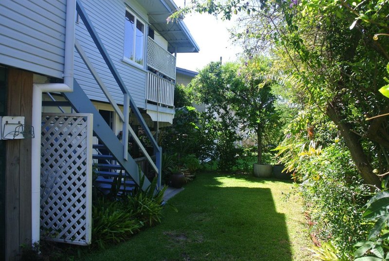 Photo - 33 Ewan Street, Margate QLD 4019 - Image 23