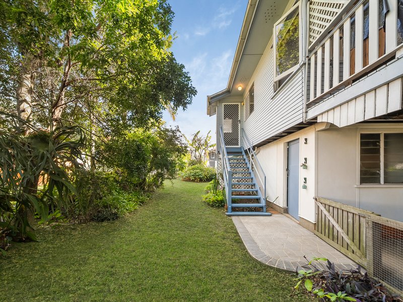 Photo - 33 Ewan Street, Margate QLD 4019 - Image 12