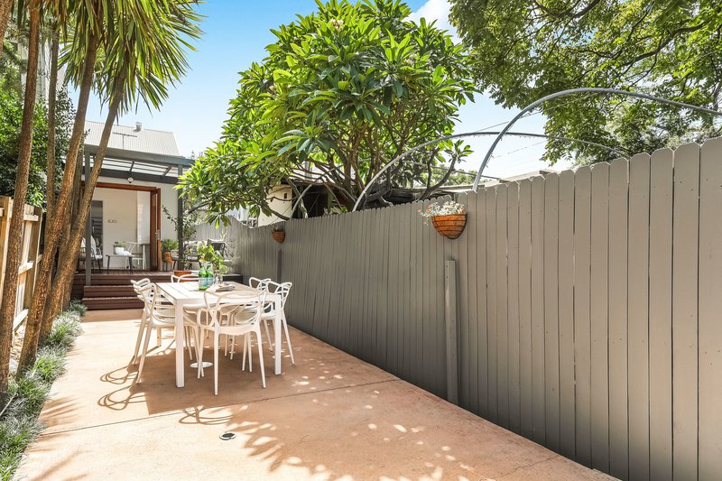 Photo - 33 Fairfowl Street, Dulwich Hill NSW 2203 - Image 11