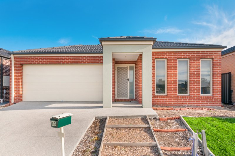 33 Fermont Avenue, Craigieburn VIC 3064