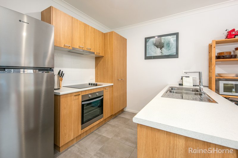 Photo - 33 Festival Street, Diggers Rest VIC 3427 - Image 6