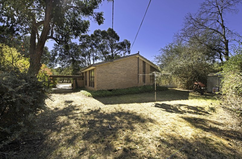 Photo - 33 Fitzmaurice Street, Kaleen ACT 2617 - Image 6