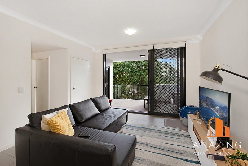 Photo - 33 Florrie Street, Lutwyche QLD 4030 - Image 4