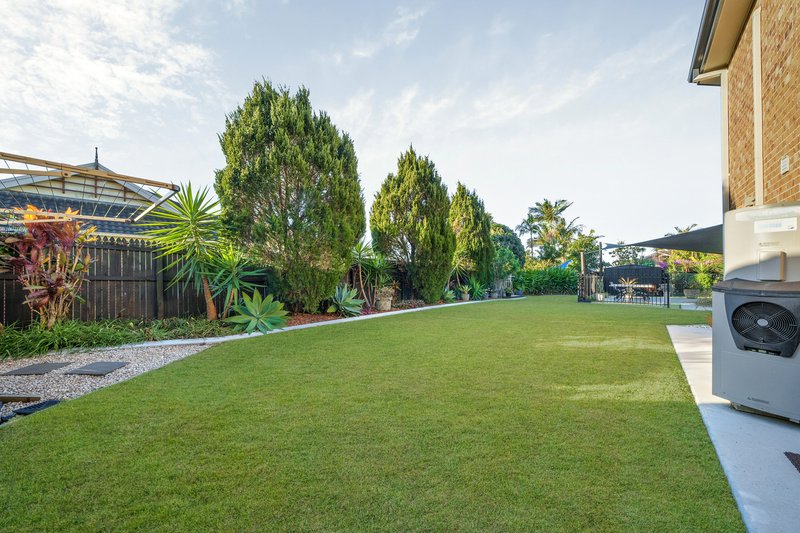 Photo - 33 Fordington Way, Murrumba Downs QLD 4503 - Image 30