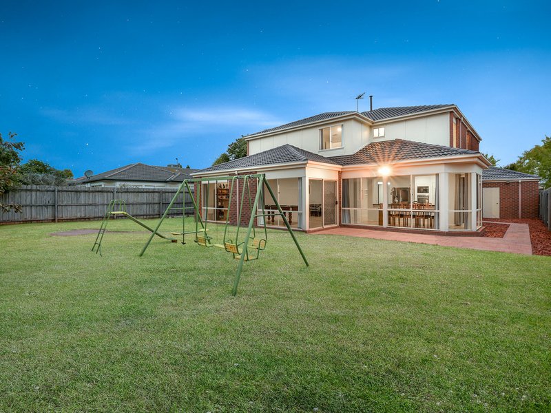 Photo - 33 Galloway Drive, Narre Warren South VIC 3805 - Image 6