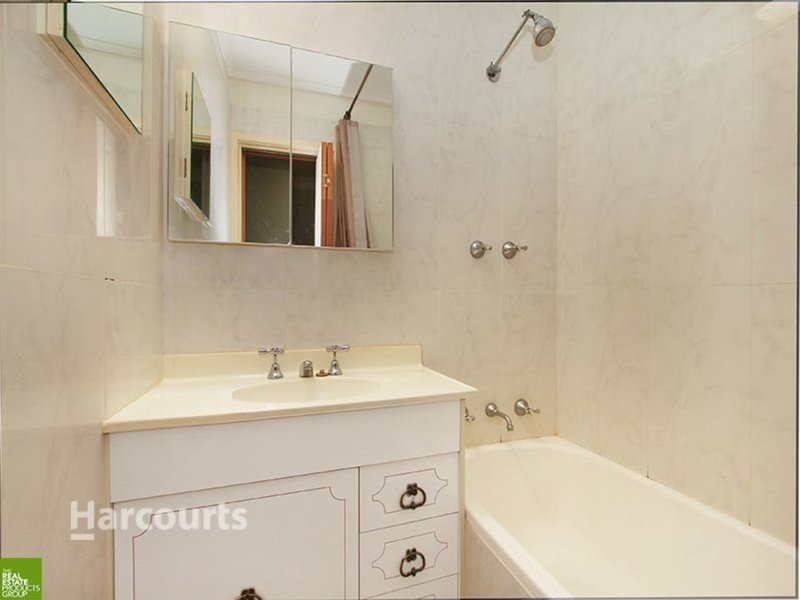 Photo - 33 Galong Crescent, Koonawarra NSW 2530 - Image 6