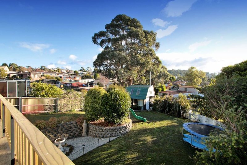 Photo - 33 Garnett Street, Blackmans Bay TAS 7052 - Image 10