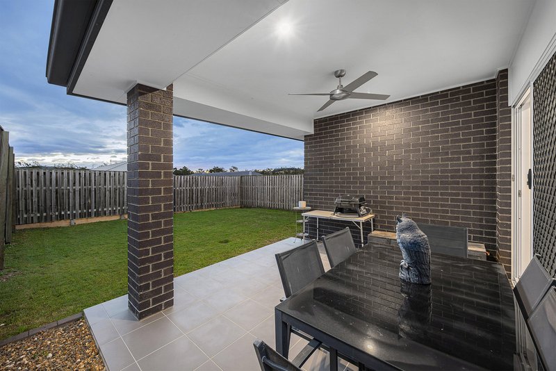 Photo - 33 Gateway Drive, Flagstone QLD 4280 - Image 15
