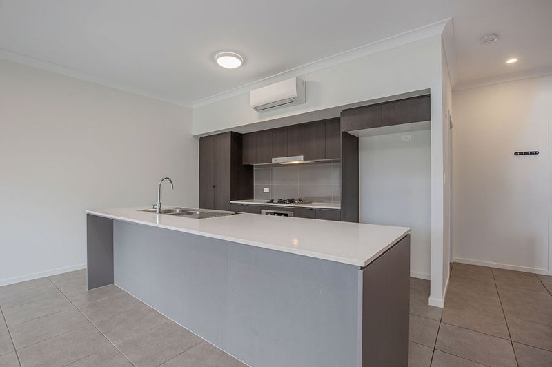 Photo - 3/3 Gatina Crescent, Coomera QLD 4209 - Image 9