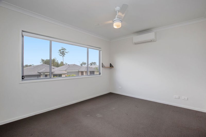 Photo - 3/3 Gatina Crescent, Coomera QLD 4209 - Image 11