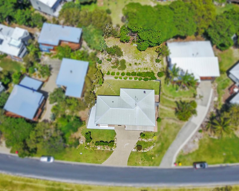 Photo - 33 George Nothling Drive, Point Lookout QLD 4183 - Image 23