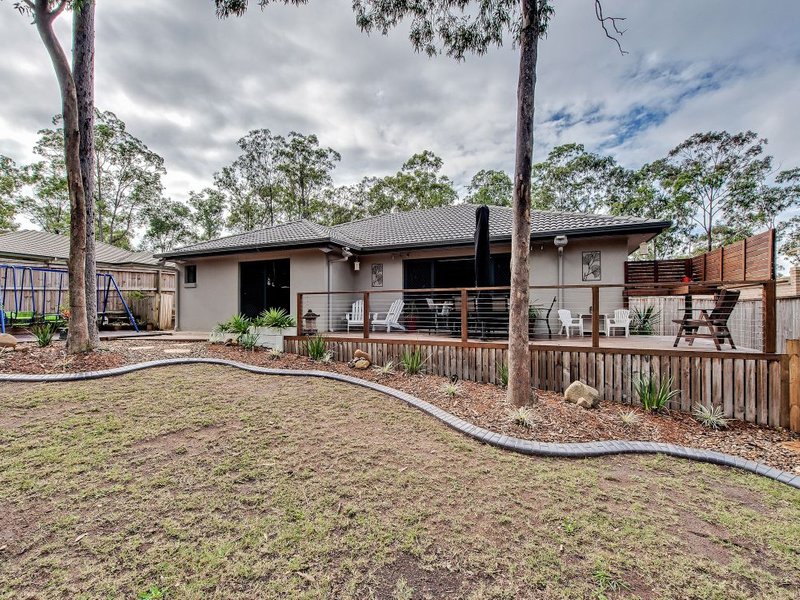 Photo - 33 Gibbston , Doolandella QLD 4077 - Image 18