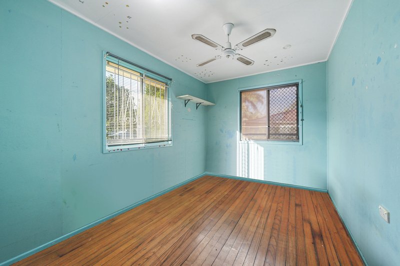 Photo - 33 Gillies Street, Zillmere QLD 4034 - Image 7