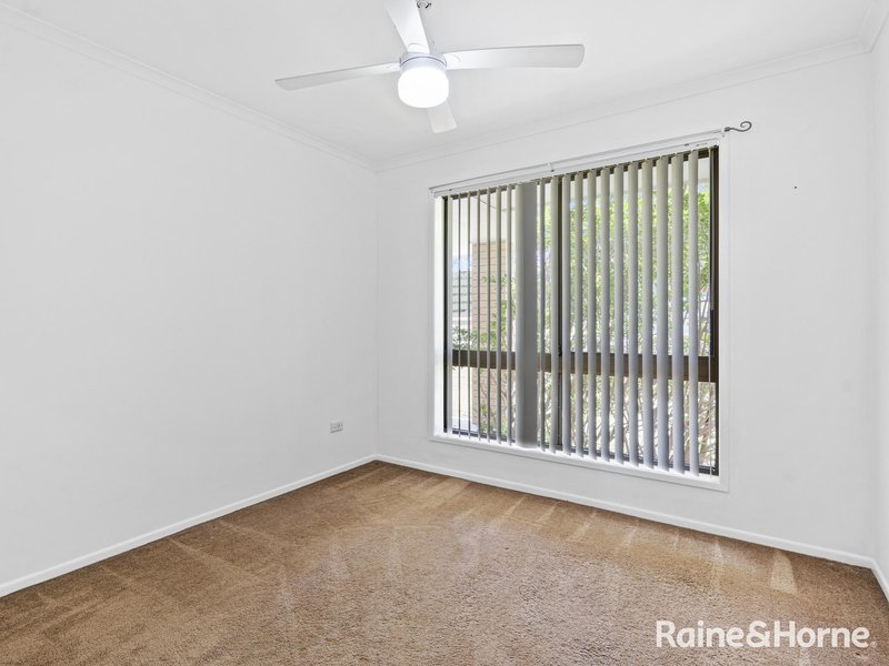 Photo - 33 Gladdyr Street, Capalaba QLD 4157 - Image 8