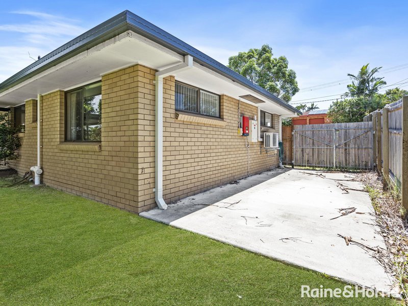 Photo - 33 Gladdyr Street, Capalaba QLD 4157 - Image 13