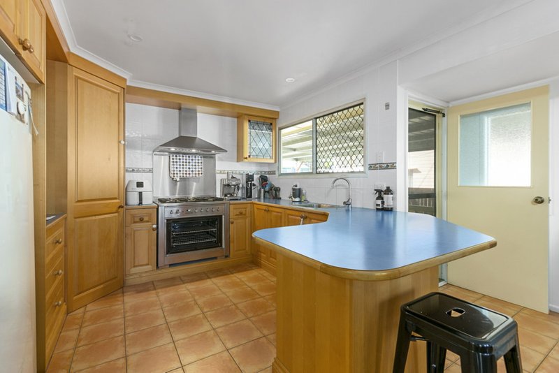 33 Glading Street, Manly West QLD 4179