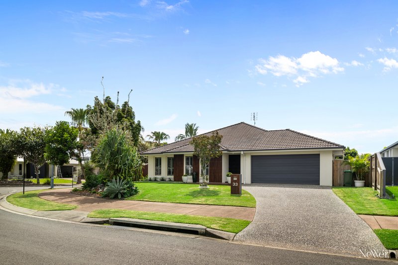 Photo - 33 Glen Abby Avenue, Peregian Springs QLD 4573 - Image 2