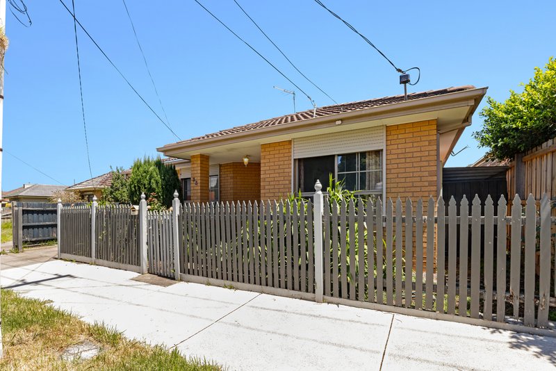 33 Glen Street, Glenroy VIC 3046