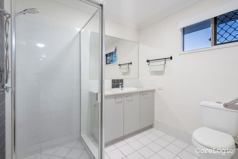 Photo - 33 Goldcrest Drive, Upper Coomera QLD 4209 - Image 15