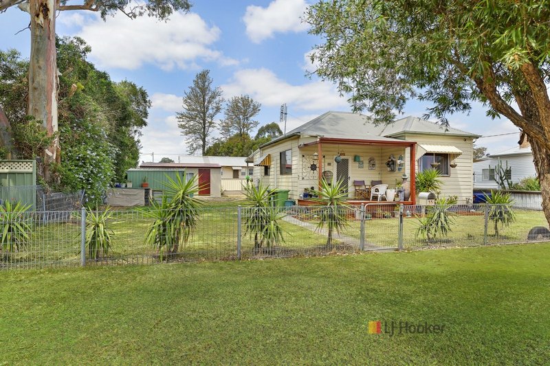 33 Gordon Avenue, Cessnock NSW 2325