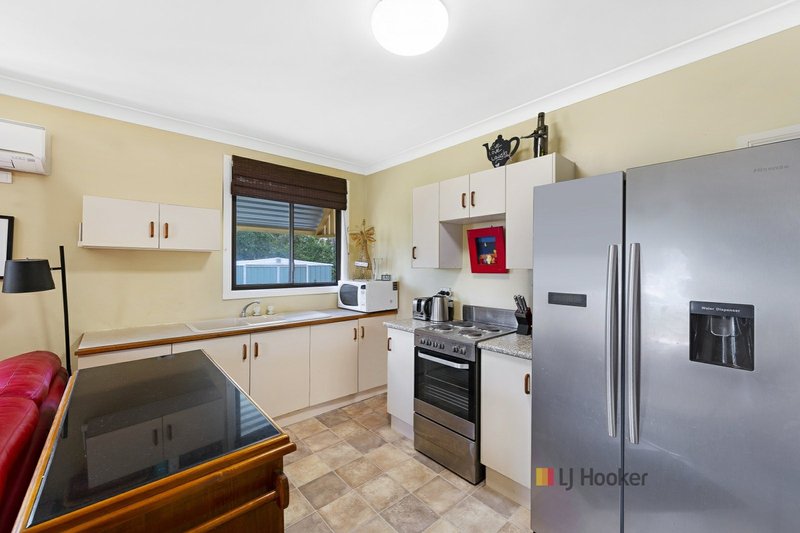 Photo - 33 Gordon Avenue, Cessnock NSW 2325 - Image 3