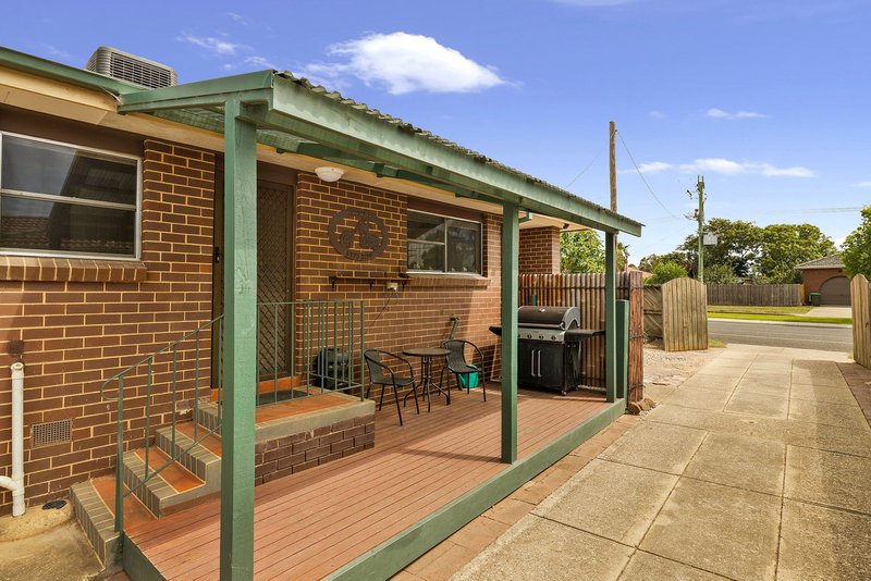 Photo - 33 Grey Street, Darley VIC 3340 - Image 27