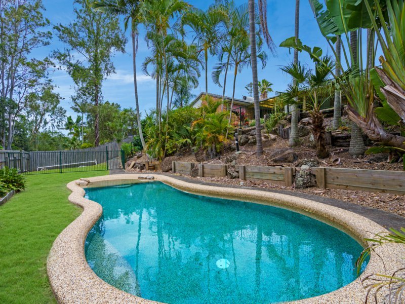 33 Haddon Court, Carrara QLD 4211