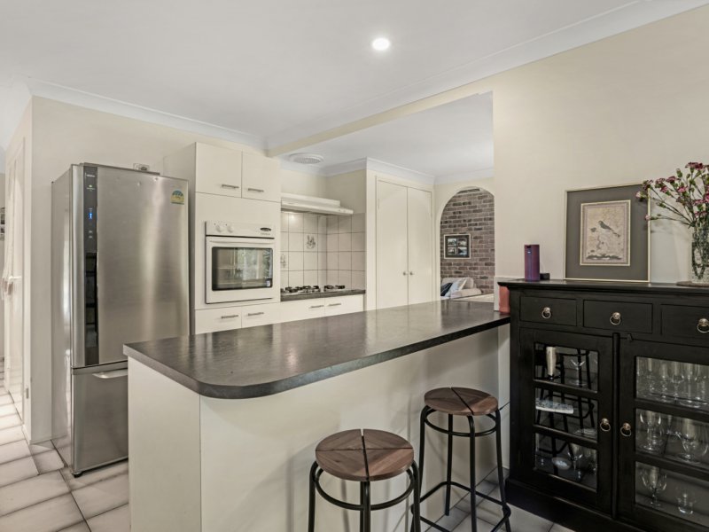 Photo - 33 Haddon Court, Carrara QLD 4211 - Image 12