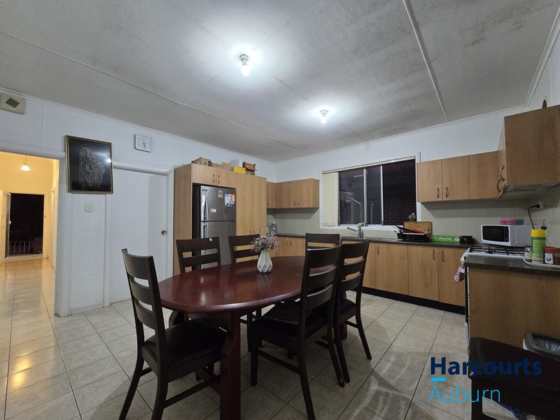 Photo - 33 Hampstead Road, Auburn NSW 2144 - Image 4