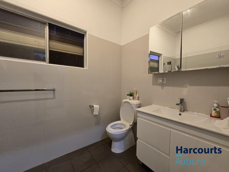 Photo - 33 Hampstead Road, Auburn NSW 2144 - Image 9