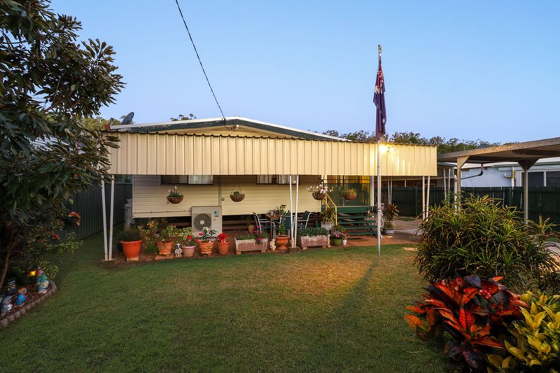 Photo - 33 Harding Street, Kallangur QLD 4503 - Image 5