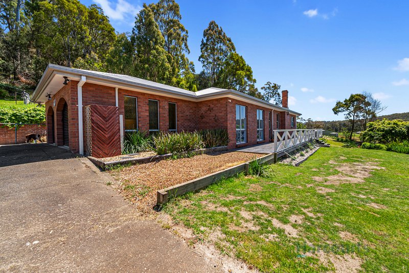 Photo - 33 Hawkins Street, Latrobe TAS 7307 - Image 4