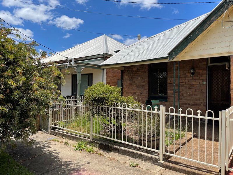 Photo - 33 Hayley Street, Lithgow NSW 2790 - Image 2