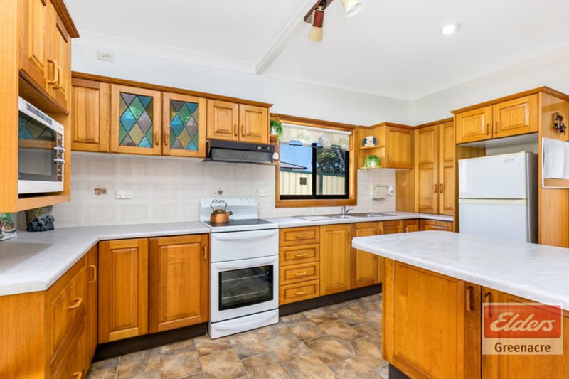 Photo - 33 Hebe Street, Greenacre NSW 2190 - Image 2