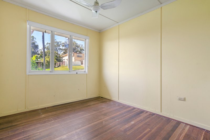 Photo - 33 Hetherington Street, West Gladstone QLD 4680 - Image 10